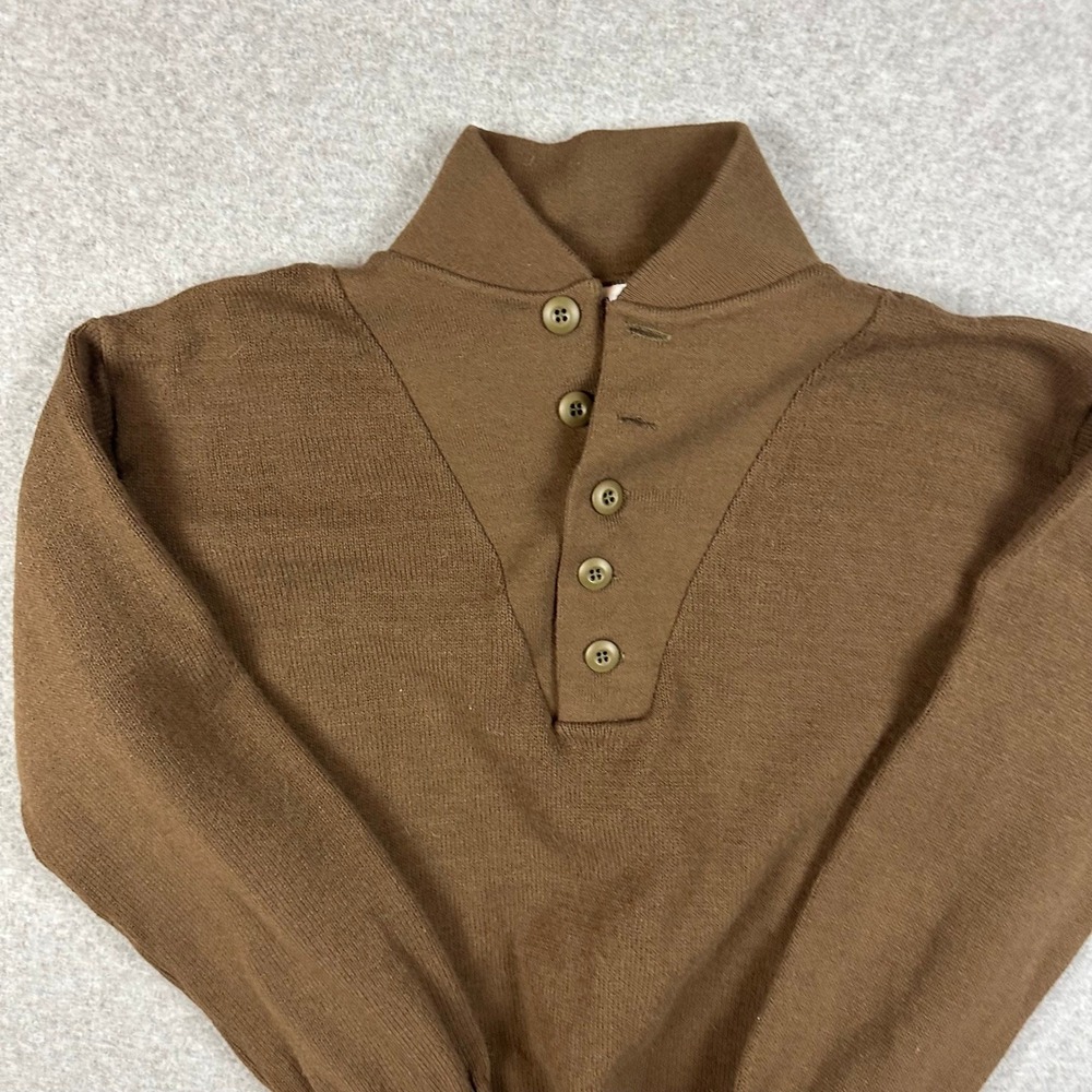DSCP Garrison Collection Mens Brown 5-Button Henley Acrylic Sweater